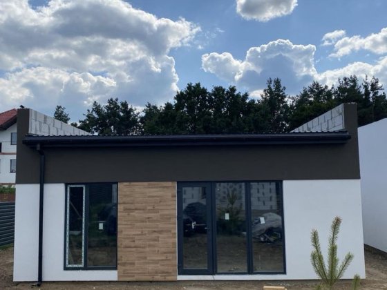 68100 Продам дом Гатное Рядом Чабаны Крюковщина