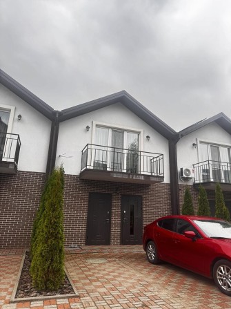 Продаж таунхауса з ремонтом та меблями! - фото 1