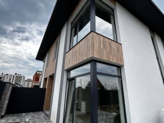 Продається дуплекс в Гатному Гатное