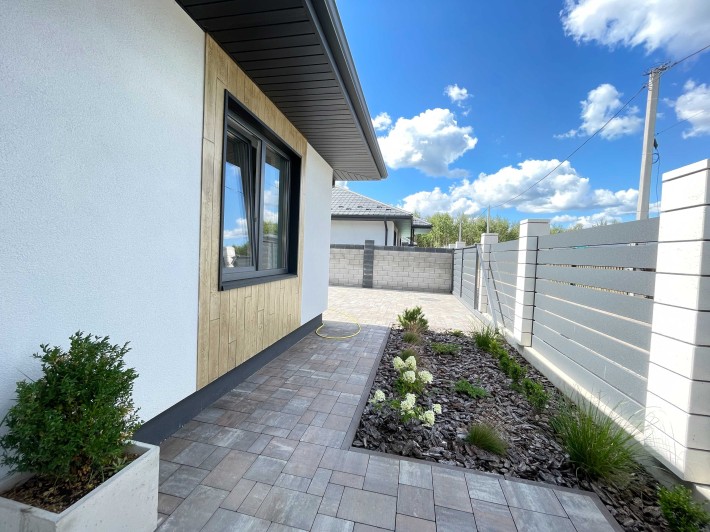 Продам будинок з ремонтом в Ворзелі - фото 1