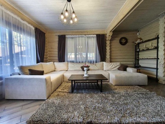 Будинок з якісним ремонтом Білогородка 200 м.кв. 12 соток Баня Газ Белогородка