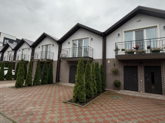 Таунхаус в Гатному 300м від Одеської траси. Гатное