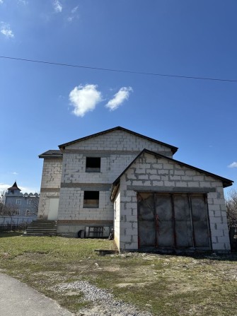 Двоповерховий будинок, Святопетрівське - фото 1