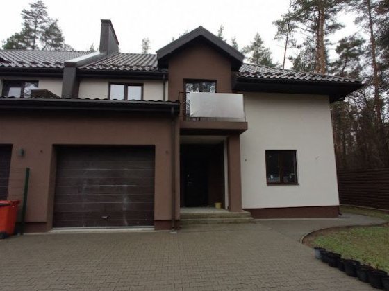 Дуплекс в соснах в Ворзелі Ворзель