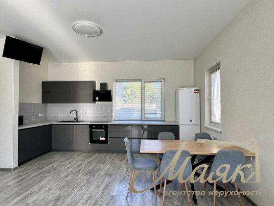 Продаж двоповерхового будинку 145м2 з терасою в Гатному Гатное