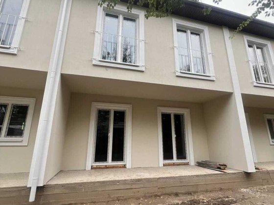 Таунхаус/ 124 кв.м/ центр.каналізація/Святопетрівське/ БЕЗ КОМІСІЇ Святопетровское