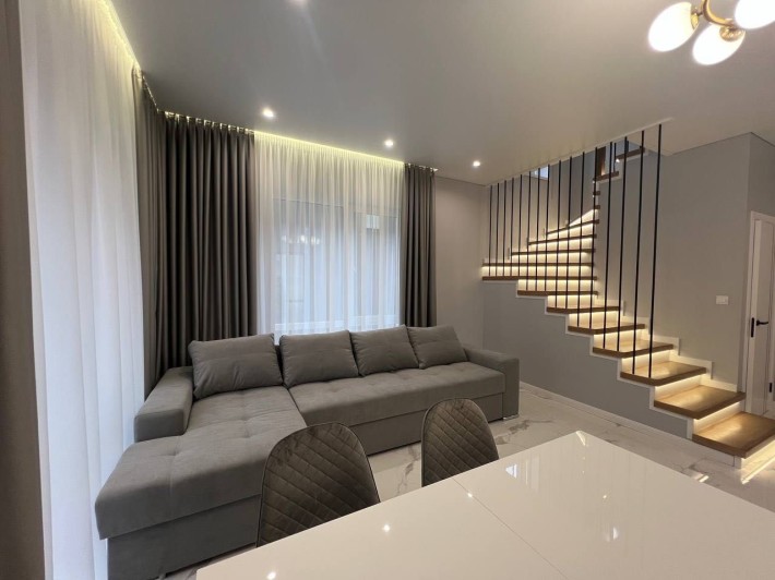 Продається дуплекс з ремонтом в Крюківщині - фото 1