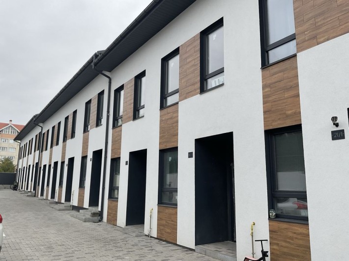 Продаж таунхауса з ремонтом в Святопетрівському | БЕЗ КОМІСІЇ - фото 1