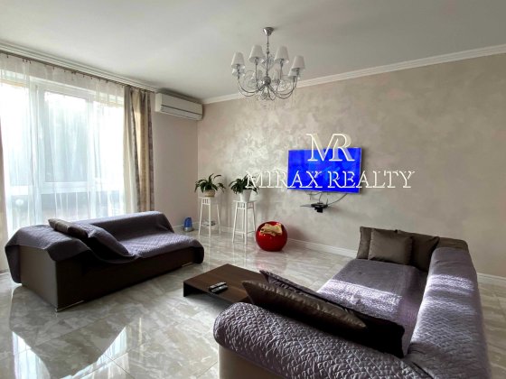 Продаж таунхаусу з ремонтом 300 м2 котеджне містечко Козин Конча-Заспа Козин