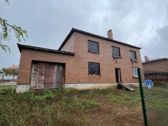 Якісний будинок у Ворзелі . Закрита територія Ворзель