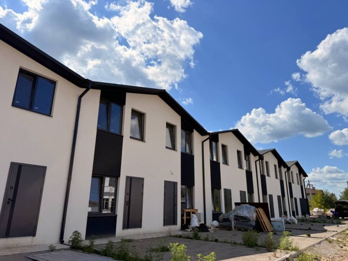 Продаж Таунхаус 48 м.кв з двориком Білогородка - фото 1