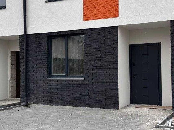 ЦЕНТР Ворзеля,зупинки поруч.Газ є.103 м2 Ворзель