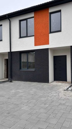 ЦЕНТР Ворзеля,зупинки поруч.Газ є.103 м2 - фото 1