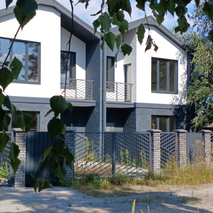 Таунхауси у Ворзелі. Терміновий продаж. Без комісії - фото 1