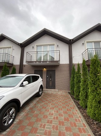 Продаж таунхаусу з ремонтом в Гатному | БЕЗ КОМІСІЇ - фото 1