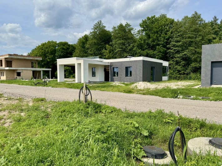 Продаж Будинку біля озера і лісу у закритому КМ Крістал с. Ходосівка - фото 1