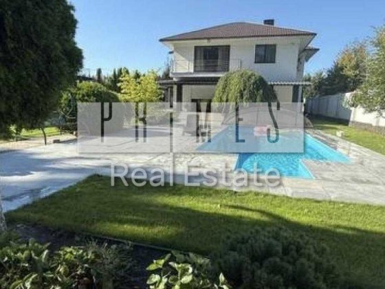 Продажа современного дома с бассейном 240 м2 в с.Крюковщина Крюковщина