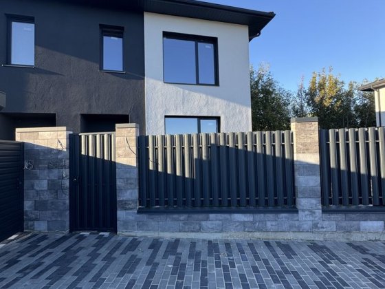 Продаж дуплексу 105м2; 3 сотки . Петропавлівська Борщаговка.БЕЗ % Гатное