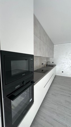 Таунхаус з ремонтом 120м2|2 сотки|БЕЗ%|Гатне|15 хв до метро - фото 1