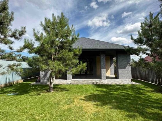 Продаж одноповерхового будинку 190 м² , 6,7 соток в Крюківщині! Крюковщина