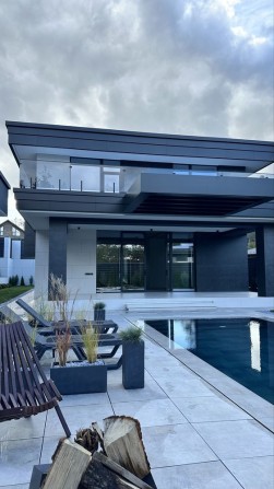 Стильний будинок з БАСЕЙНОМ! Без комісії - фото 1