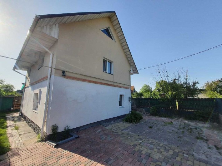 Вишенки, жилой дом и сад, центр, коммуникации все. Лучшая цена! - фото 1