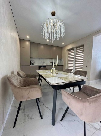 Будинок з сучасним з ремонтом 112 м2, земельна ділянка 12 соток - фото 1