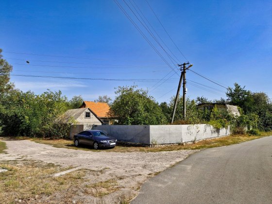 Продам будинок с.Вишеньки 11 соток Вишеньки