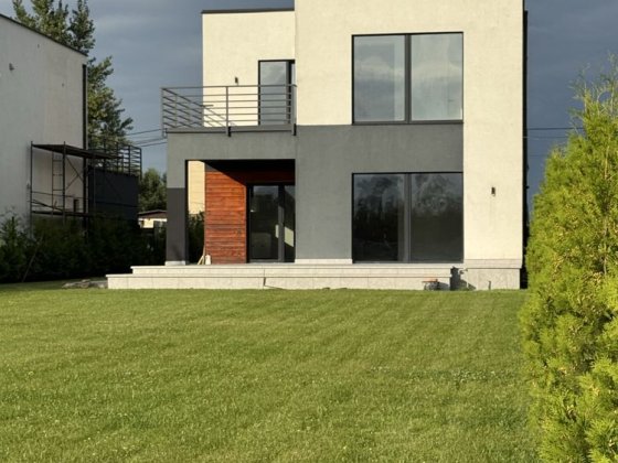 Продаж будинку Осокоркі на березі Дніпра з власним пляжем Гнедин