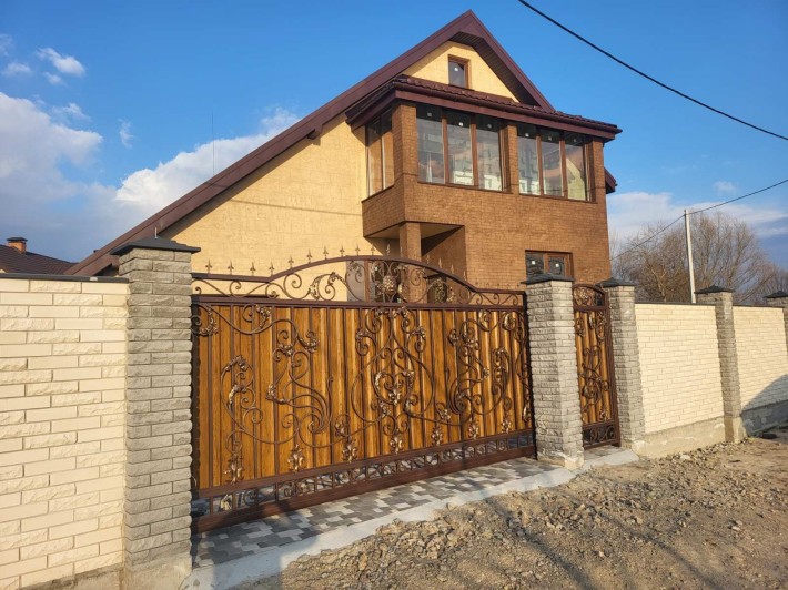 Продам будинок с Гнідин - фото 1