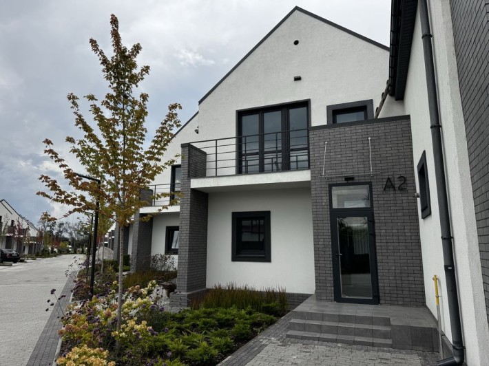 Продаж Таунхаусу з ремонтом та меблями. Чабани. БЕЗ КОМІСІЇ! - фото 1