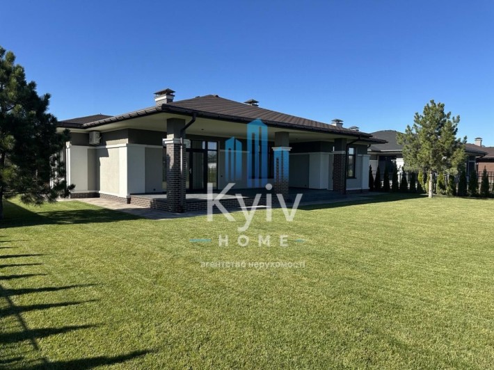 Золоче/ Новий будинок з ремонтом/ 225 м2/ 12 соток/ Озеро/ Вишеньки - фото 1