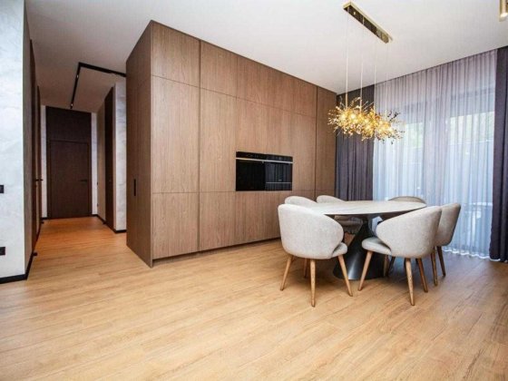 Продаж/Будинок/вул.Молодіжна,Ходосівка,120 м2.,300 000 $,4 сотки Ходосівка