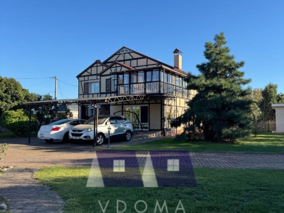 Продаж будинку 239м2 в с. Вишеньки Вишенки