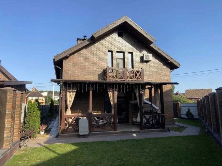 Будинок з моноліту та цегли, три види опалення, тихий провулок - фото 1