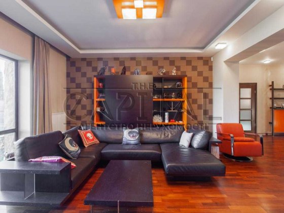 Продаж будинку 360м2, Ходосівка, Києво-Святошинський район Ходосівка