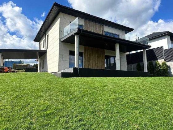 Будинок з панорамним видом у Лісниках 200 м², 9 соток, від забудовника Лесники