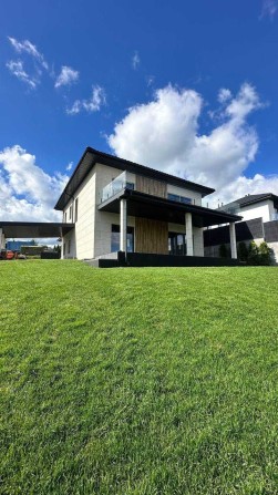 Будинок з панорамним видом у Лісниках 200 м², 9 соток, від забудовника - фото 1