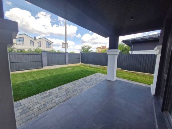 Затишний будинок з новим ремонтом. З підвалом Гореничі