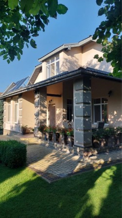 Продам шикарний будинок в с.Нові Петрівці ( Межигірʼя) - фото 1