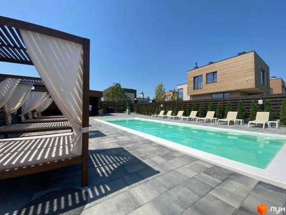 Двоповерховий будинок 263 м2 у закритому КМ Crystal Forest Ходосівка