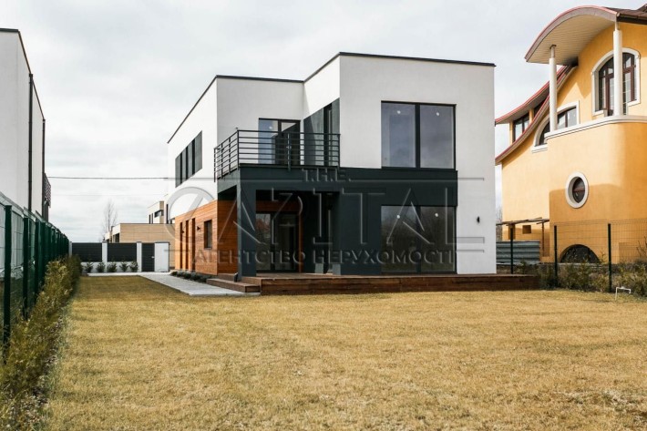 Продаж Будинок Гнідин 232 м2 Осокорки Бориспільський район - фото 1