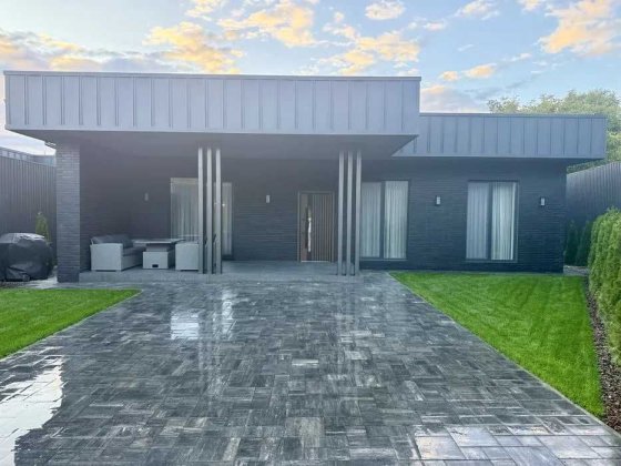 Сучасний будинок 128 м² з терасою після дорогого ремонту Ходосівка