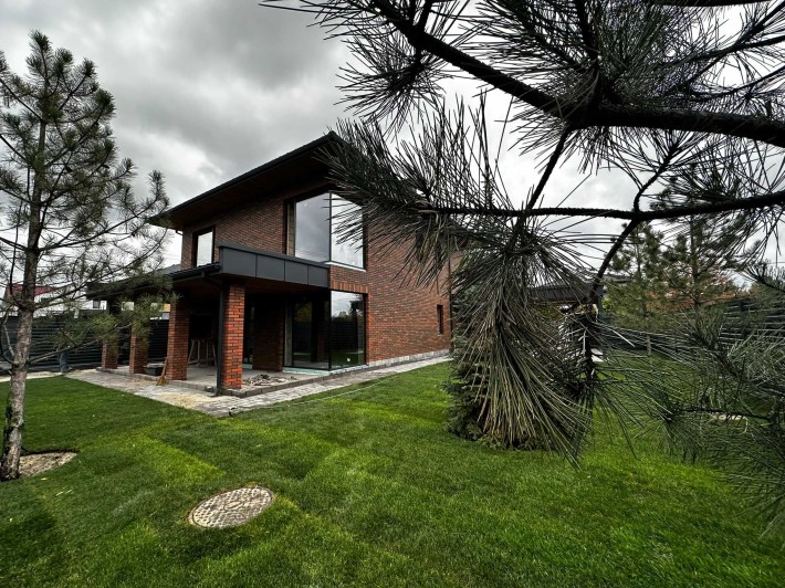 Продаж неймовірного будинку в соснах, преміальної якості - фото 1