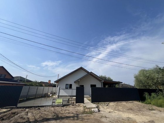 Продам дом 90 м.кв плюс терраса 24 м. Возле школы/детсада. Гнідин Гнедин