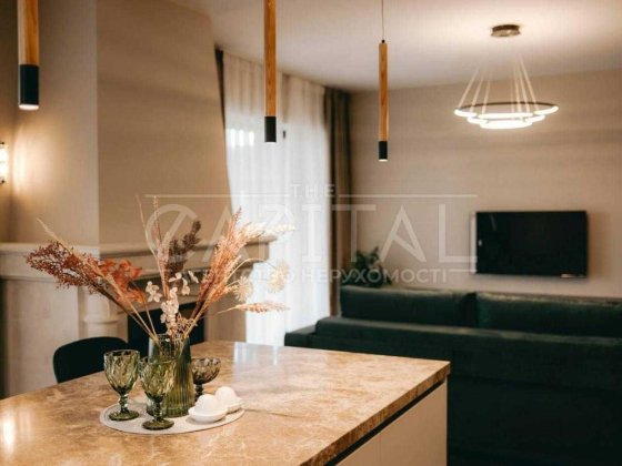 Продаж / Будинок / 228 м2 / Ходосівка / вул. Феодосія Печерського Ходосівка