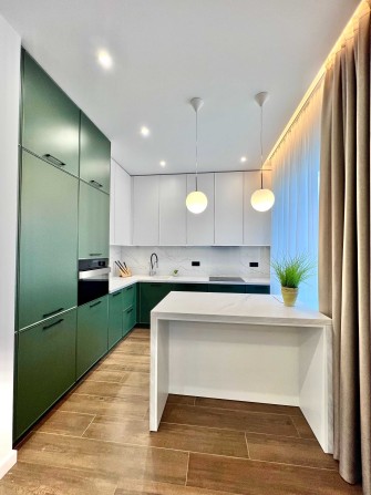 Таунхаус з дизайнерським ремонтом - фото 1