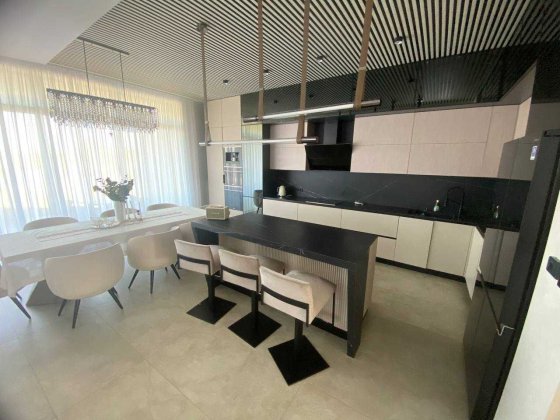 Без %. Будинок 293 м2, на Дніпро, 78 сот, Осокорки, Вишеньки, Гнідин