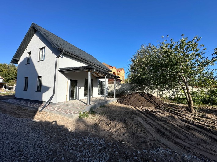 Двоповерховий будинок 111 м² Тиха локація з природою навколо! - фото 1