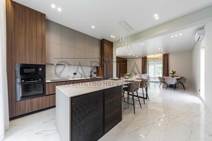 Продаж/Будинок/210 м2/Києво-Святошинський район/Ходосівка/вул Квітнева - фото 1